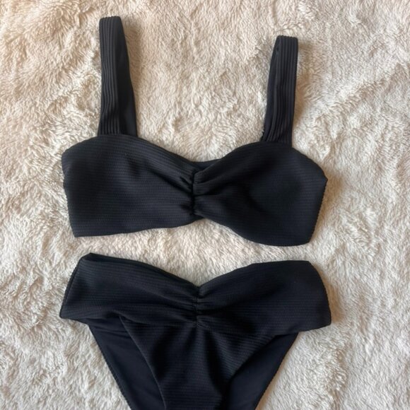 LSpace Bikini Size Small Black New - Picture 1 of 4